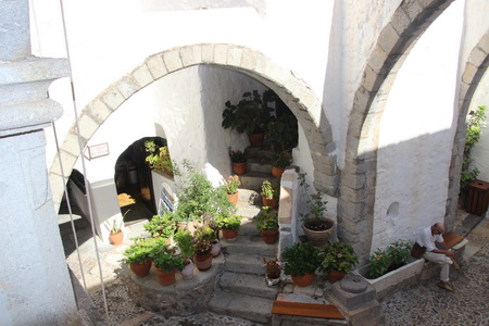 Im Johannes-Kloster Patmos