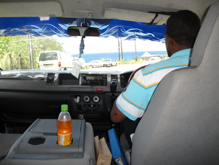 Taxi auf Kitts^